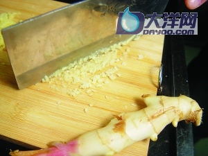 家常蔥爆牛肉的做法(圖解)-