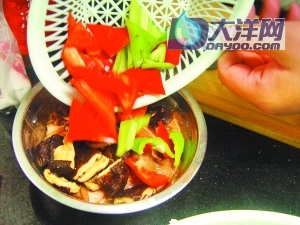 沙茶香菇蒸雞的做法（圖文）-