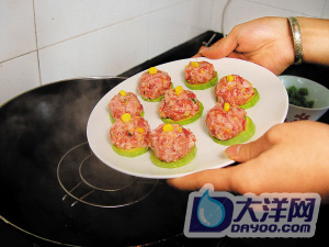 玉米豬肉丸的做法(圖解)-