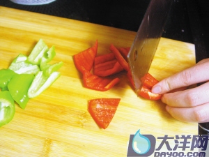 怪味排骨的詳細做法(圖解)-