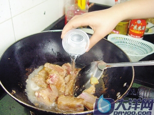 怪味排骨的詳細做法(圖解)-