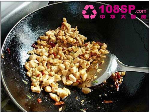 宮保雞丁的詳細做法(圖解)-久久菜譜網