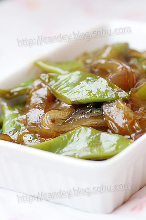 油豆角燜粉皮的做法(圖解)-
