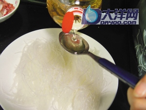蒜茸蝦米絲瓜的做法(圖解)-