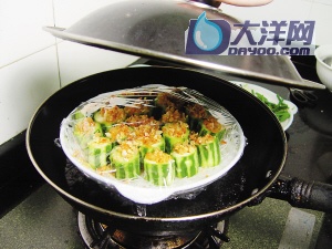 蒜茸蝦米絲瓜的做法(圖解)-