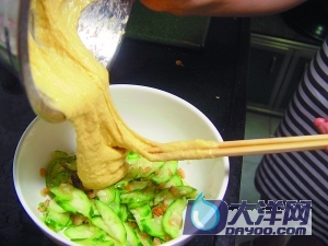 絲瓜蝦米煎餅的詳細做法(圖解)-