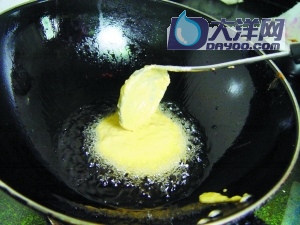玉米蜂蜜煎餅的做法（圖文）-