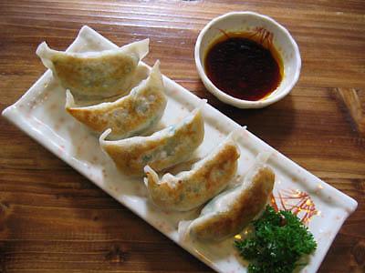 鱍魚餃子的做法-