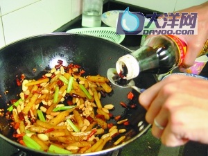 一品香辣蝦的做法(圖解)-
