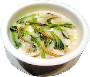 奶魚煮菜心的做法(圖)-久久菜譜網