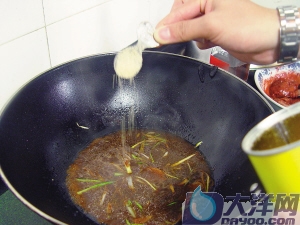風味京醬肉絲的做法-