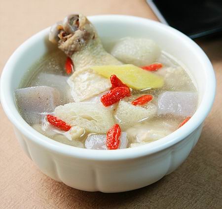 竹蓀魔芋土雞湯的做法(圖解)-