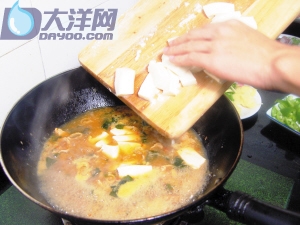 日式肉片味噌湯的做法(圖解)-
